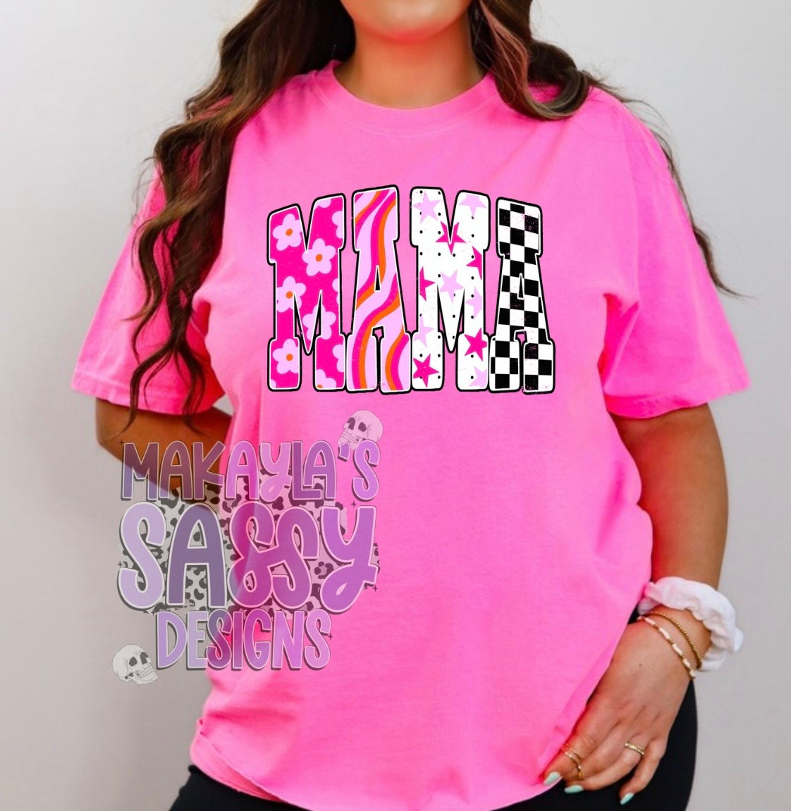 Retro MAMA T-Shirt